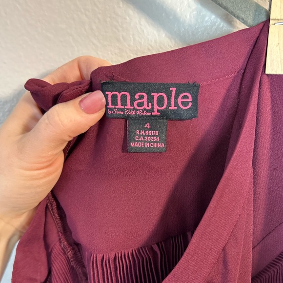 Anthropologie Maple Crepe Pleats Abounding Maxi Skirt burgundy Red women’s sz 4 - Picture 13 of 14